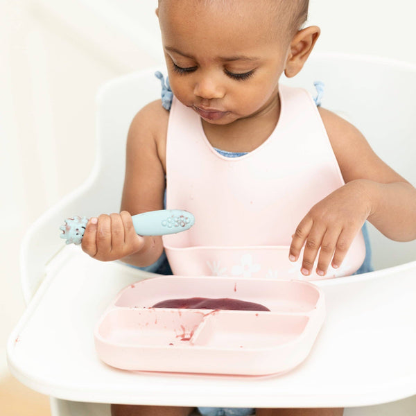 Fresh Blooms Little Bites Starter Bib