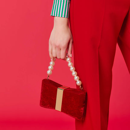 VIVIAN MINAUDIÈRE