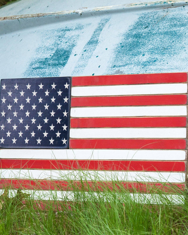 Classic Wooden American Flag