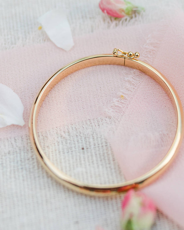 Gold Classic Bangle