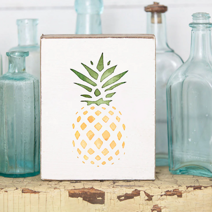 Rustic block pineapple design — personalized tropical home decor