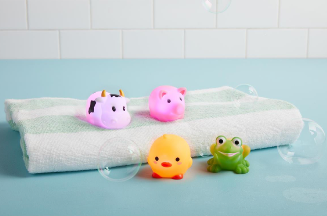 Farm Light-Up Bath Toy Set