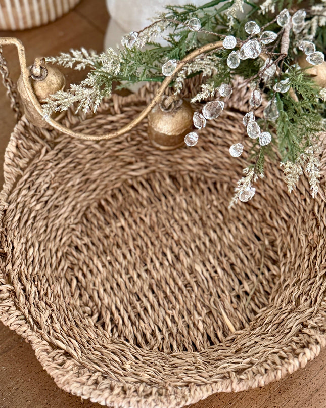 WG-1015 - Round Scallop Seagrass Basket
