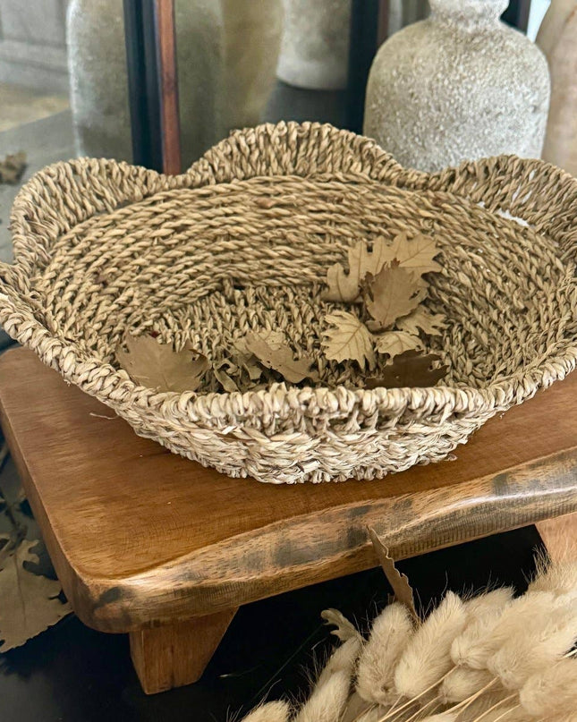 WG-1015 - Round Scallop Seagrass Basket