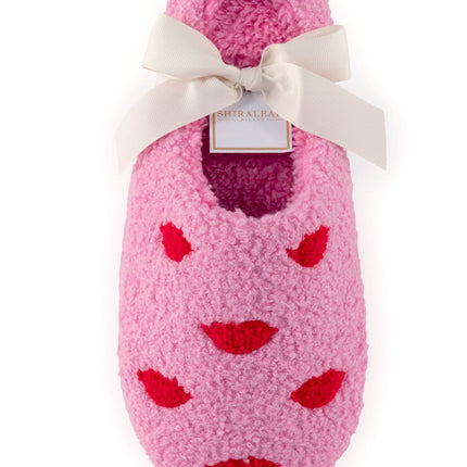 LIPS SLIPPERS