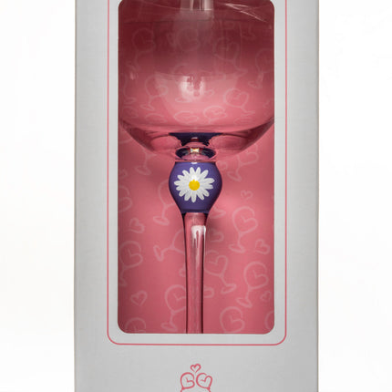 The Giving Glass Daisy — close up showing daisy design